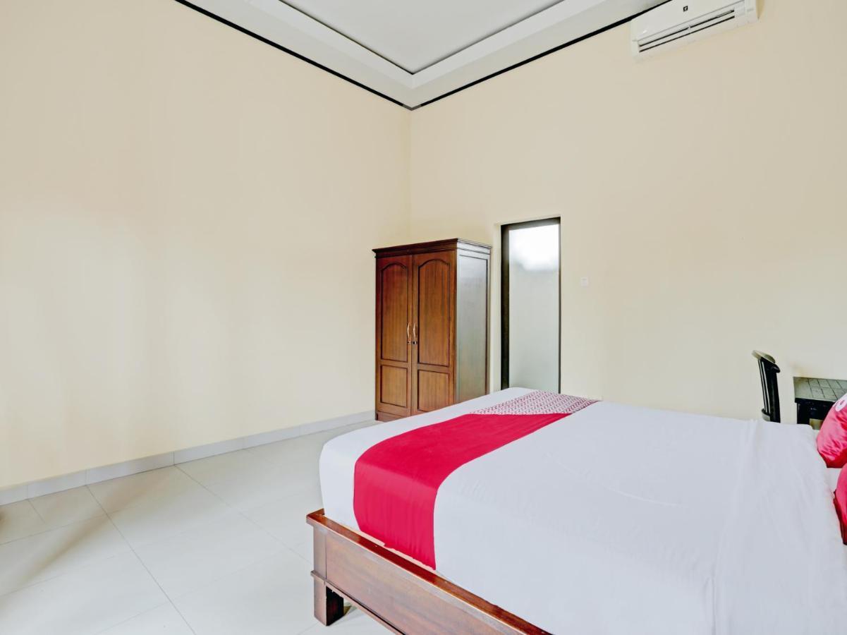 Oyo 90458 Pucuk Bali Guest House Canggu Kültér fotó